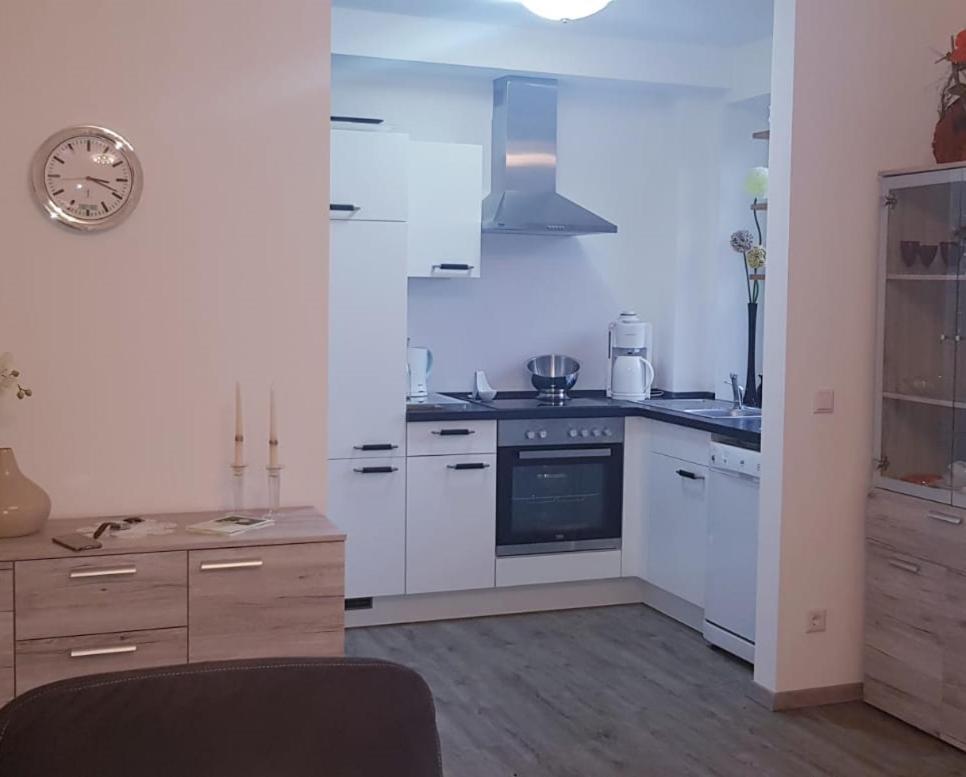 טימנדורפר שטרנד Ferienwohnung Ostseepalast מראה חיצוני תמונה